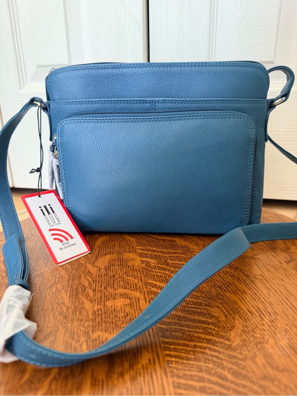 ili New York RFID Blocking Teal Pebbled Leather Crossbody organizer Bag